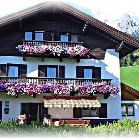 Haus Hartl Hotel Saalfelden Luaran gambar